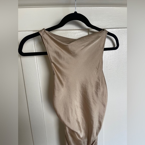 NWOT Reformation Reformation Casette Silk Maxi Dress in Sand Tan - size 6 - Picture 13 of 13